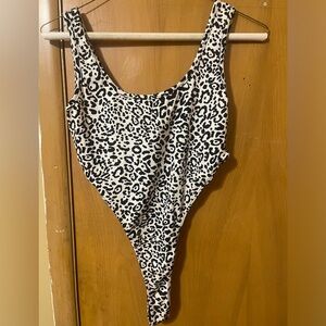 Brand new fashion nova top